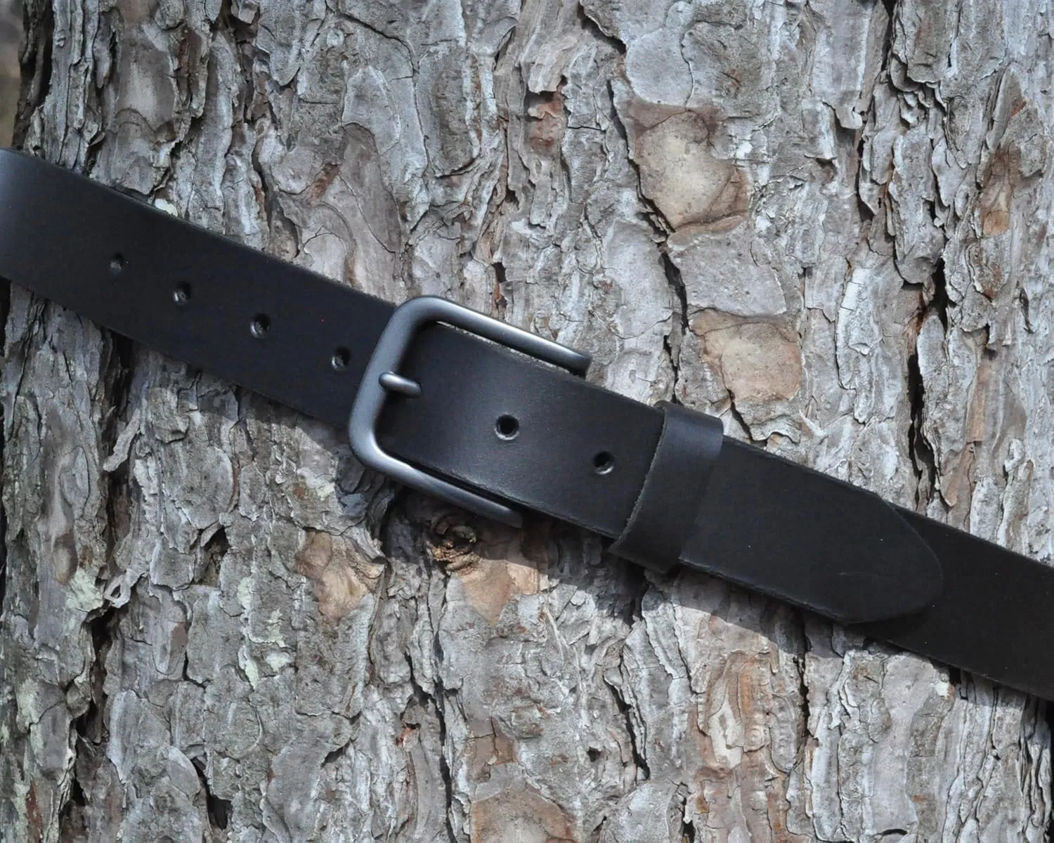 Ashford Ridge 34mm (1.25") Full Hide Leather Belt - Made in England