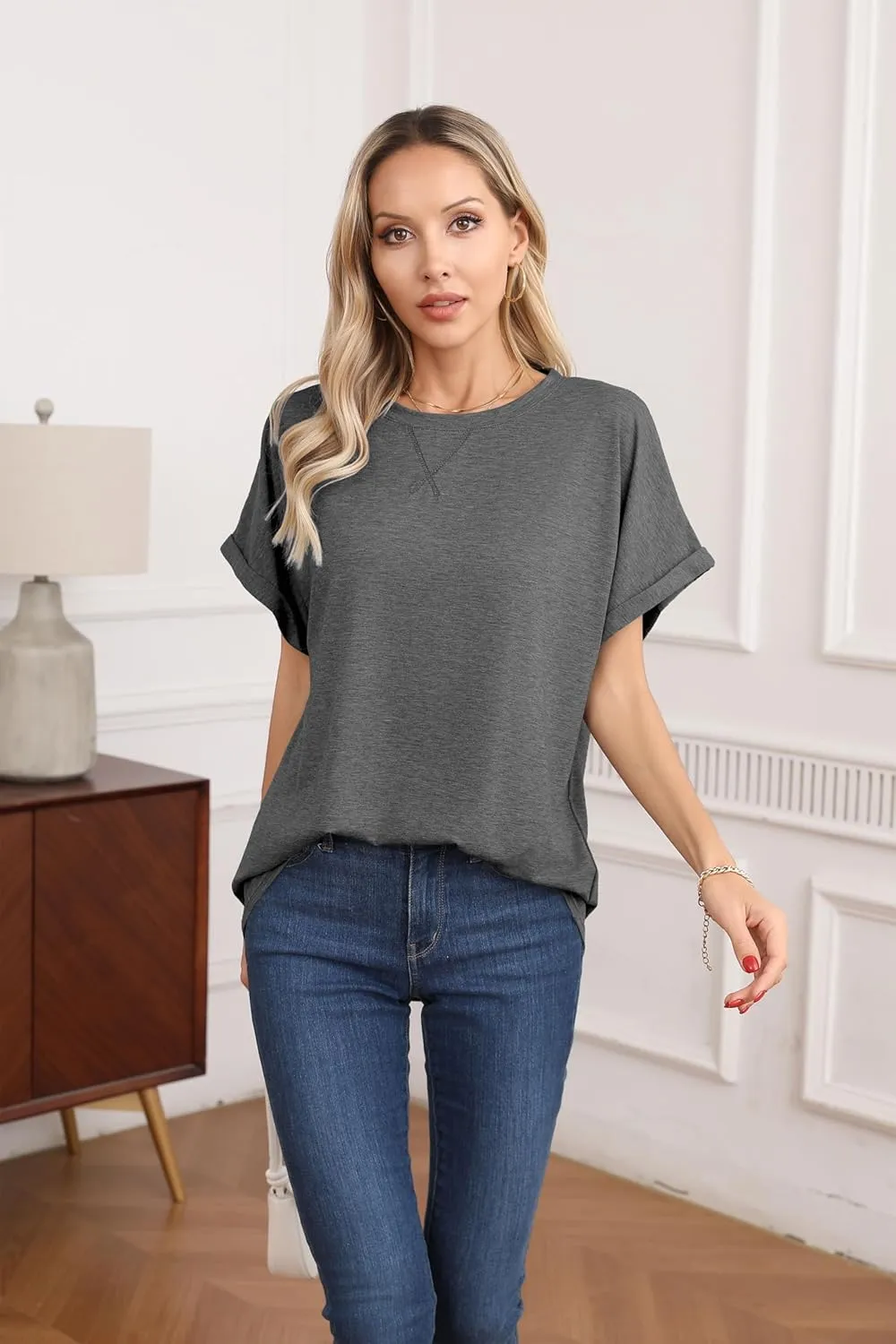 HIYIYEZI Womens Oversized T Shirts Loose Fit Crewneck Short Sleeve Summer Casual Tops