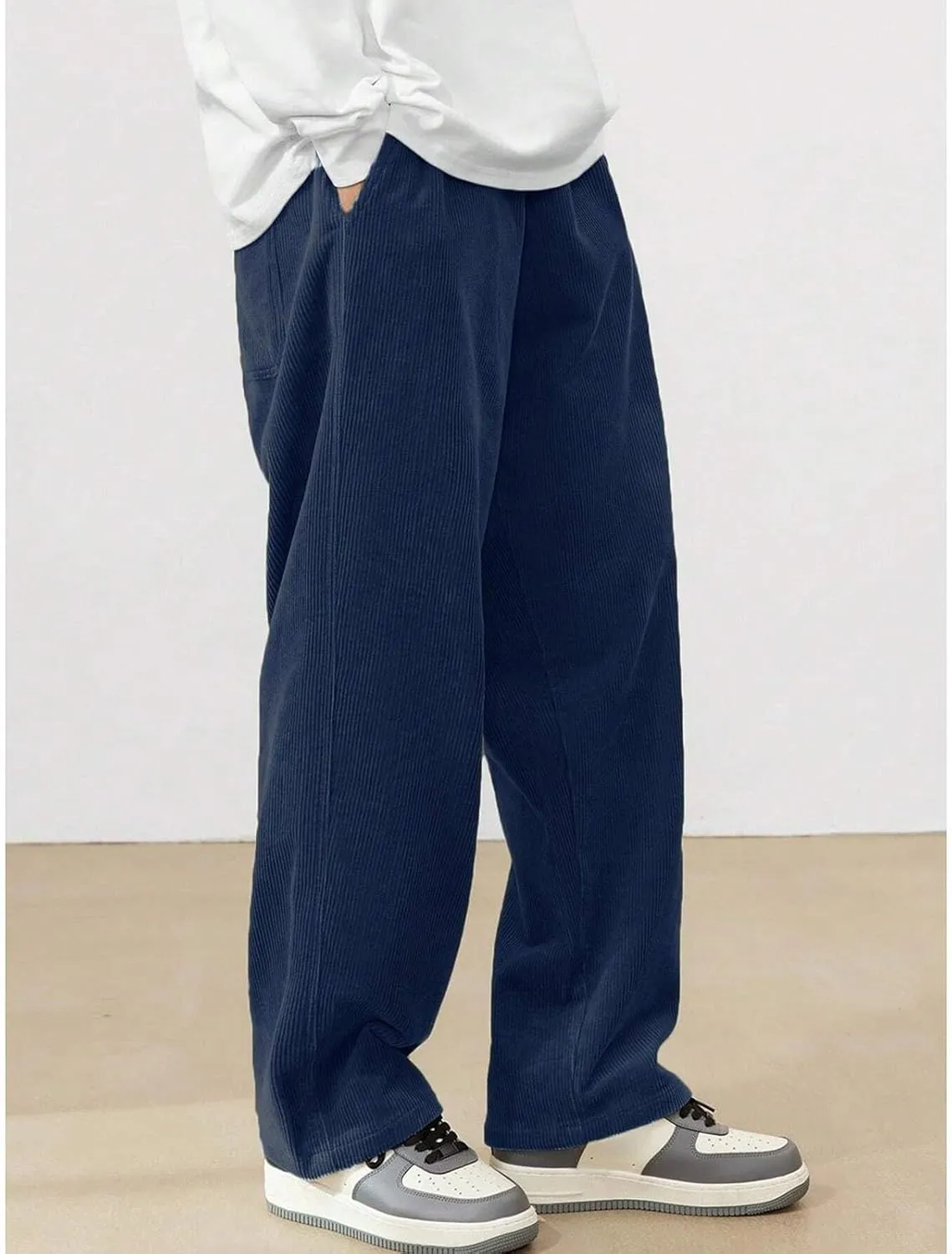 Mens Corduroy Cargo Pants Baggy Casual Straight Leg Sweatpants Drawstring Elastic Waist Relaxed Fit Pants with Pocket