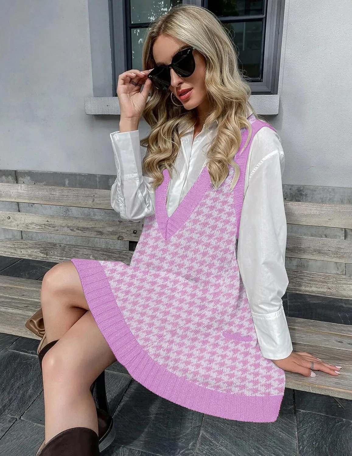 Zeagoo Womens Sweater Vest Dress Pattern Knitted Pullovers Sweaters V Neck Tank Sweater Dress with Pockets